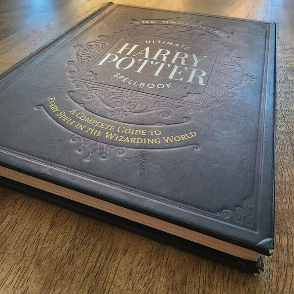 The Unofficial Ultimate Harry Potter Spellbook Hardcover Book Media Lab Books - Picture 2 of 5